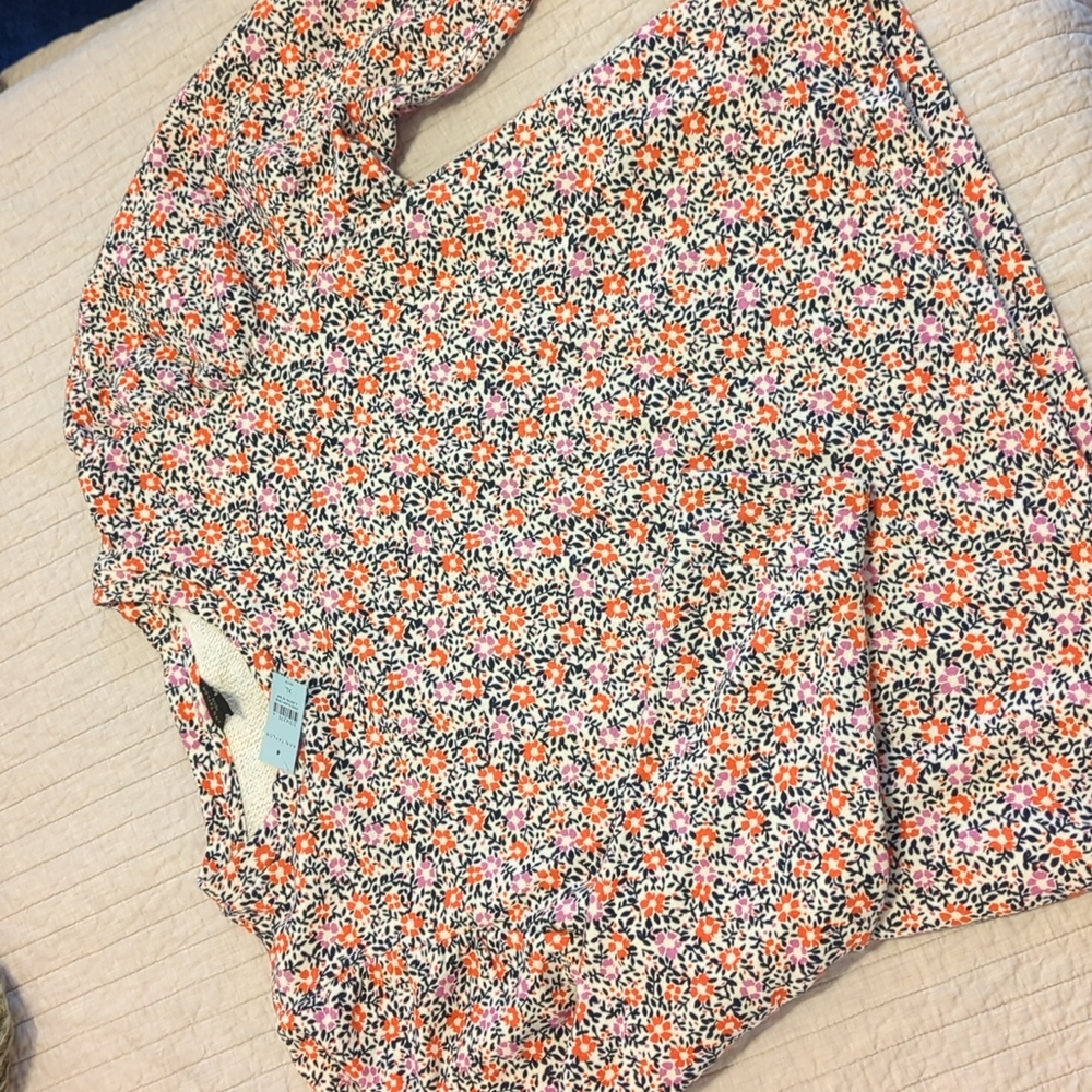 Ann Taylor Puffed Sleeve Sweatshirt